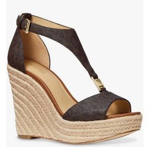 New in Box, Michael Kors Fanning Wedge w Signature